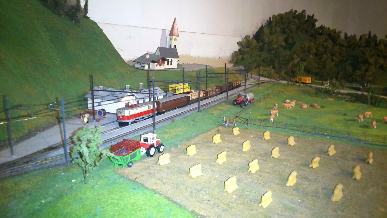 Berghof Hotel Gaming Luaran gambar